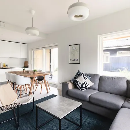 Brand New House With Four Bedrooms, Parking, Sauna, Patio Vantaa