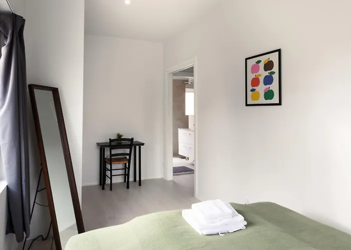 Σπίτι διακοπών Brand New House With Four Bedrooms, Parking, Sauna, Patio *