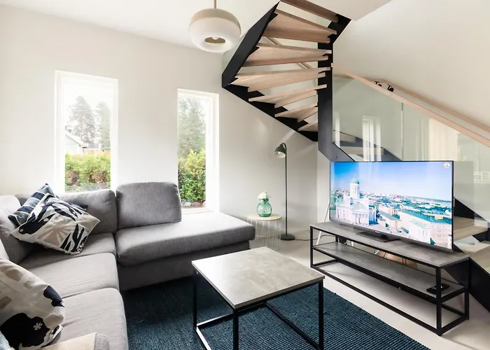 Brand New House With Four Bedrooms, Parking, Sauna, Patio Σπίτι διακοπών Βάνταα